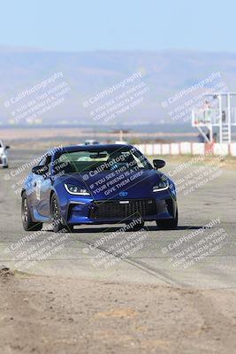 media/Oct-04-2025-OnGrid (Sat) [[44bd565ffa]]/Blue Group/Sunrise/